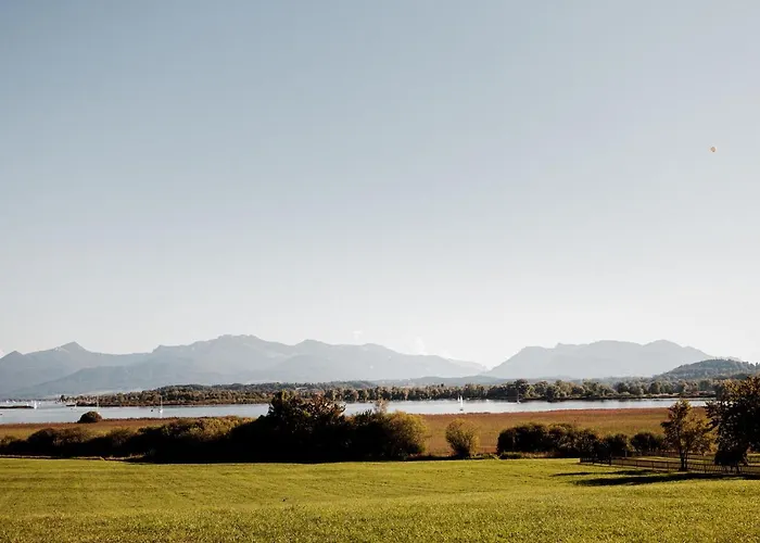 Chiemsee Gartenblick 아파트 프리엔암치엠시