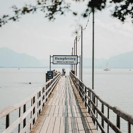 Apartment Chiemsee Gartenblick